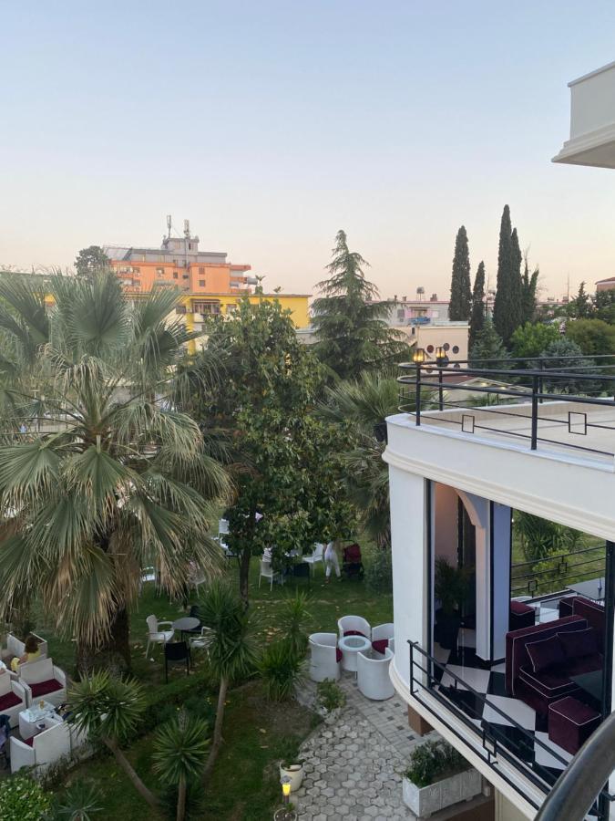 Garden Boutique Hotel إلباسان المظهر الخارجي الصورة