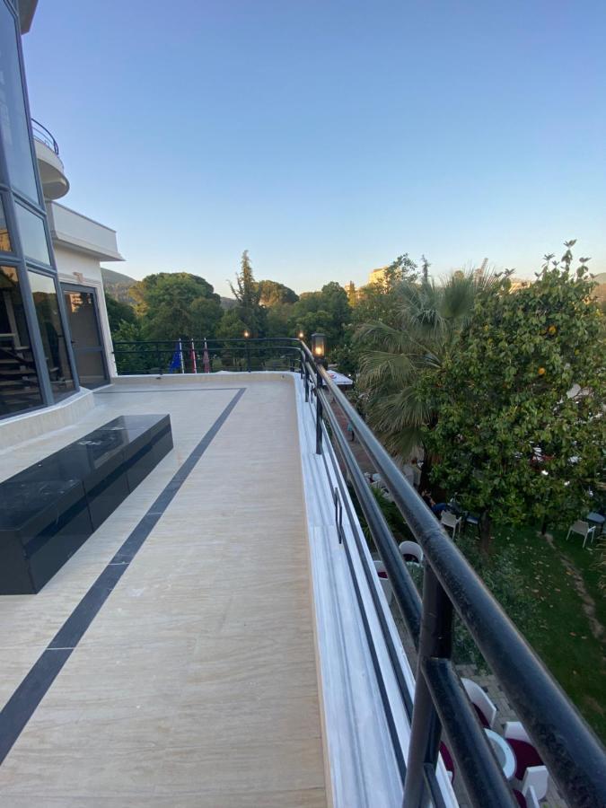 Garden Boutique Hotel إلباسان المظهر الخارجي الصورة